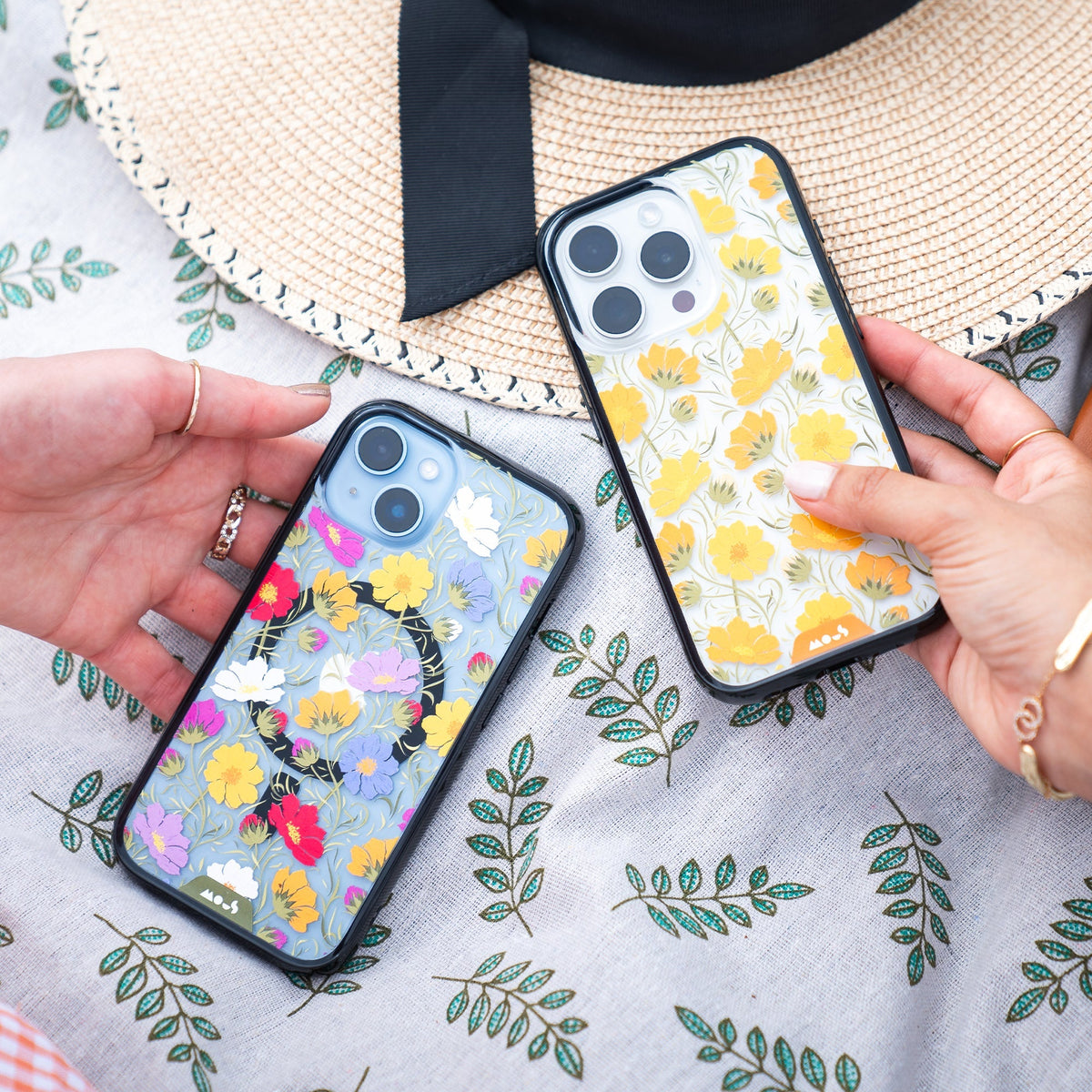 Cosmos Orange Protective Phone Case - Flowers MagSafe