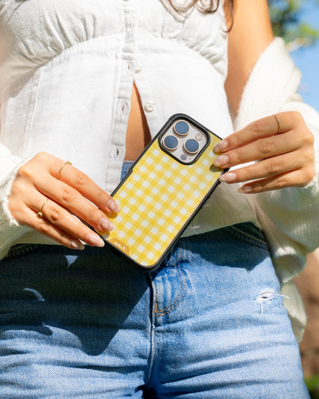 Dandelion Protective Phone Case - Picnic MagSafe