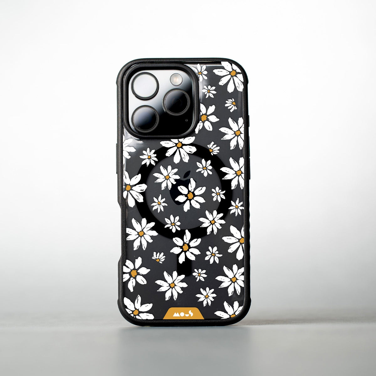 Daisies Protective Phone Case - Flowers MagSafe